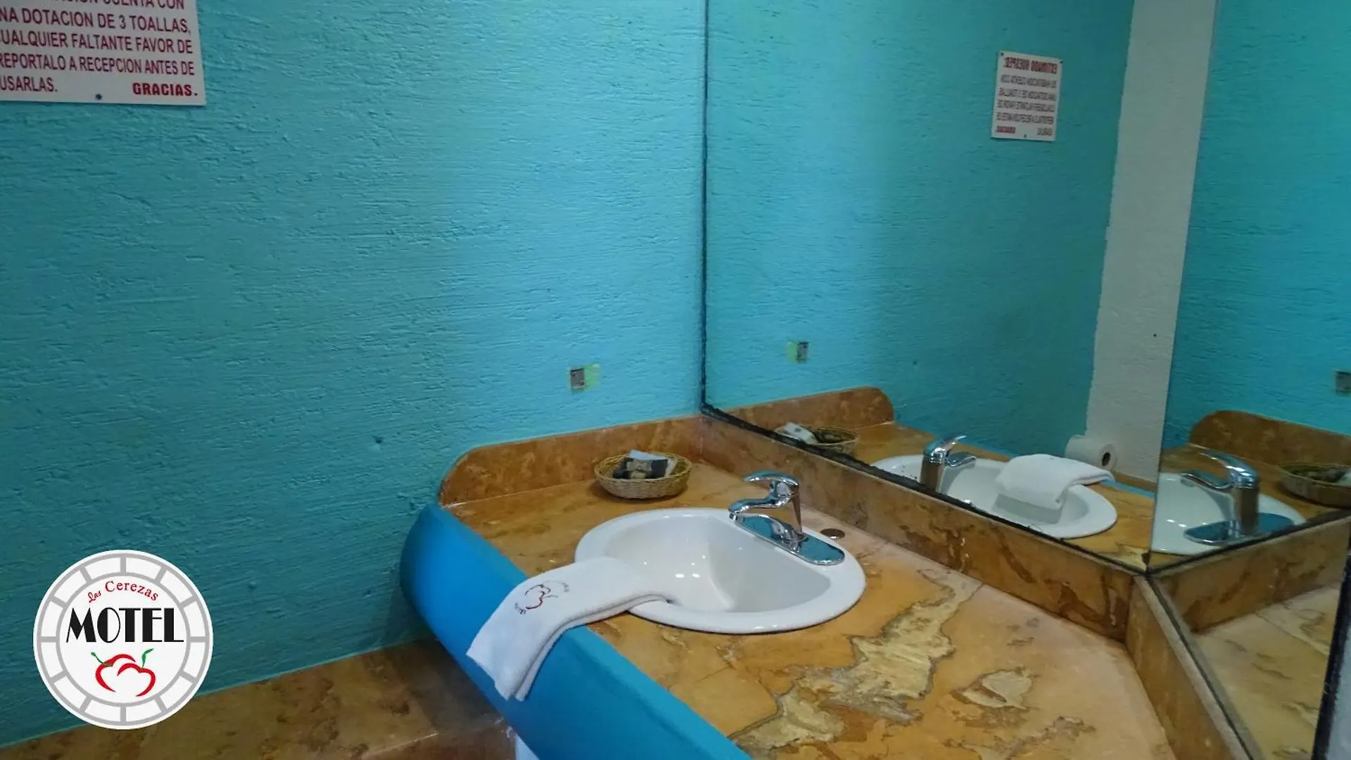 Motel Las Cerezas Cancún