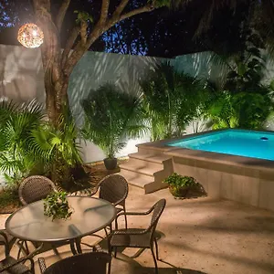 Сasa de vacaciones Cozy House Downtown, Cancún