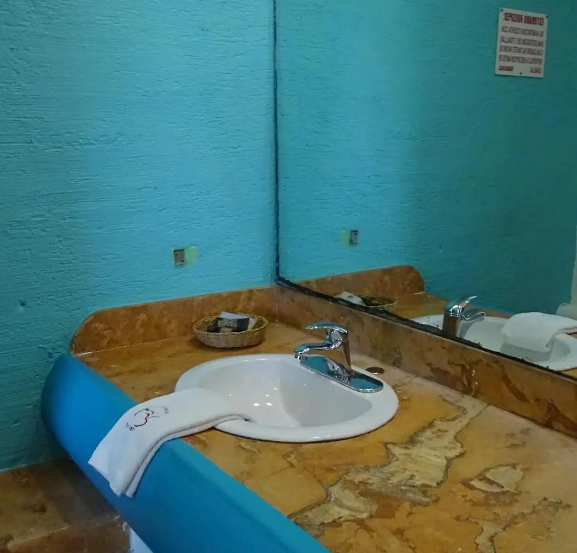 Motel Las Cerezas Cancun