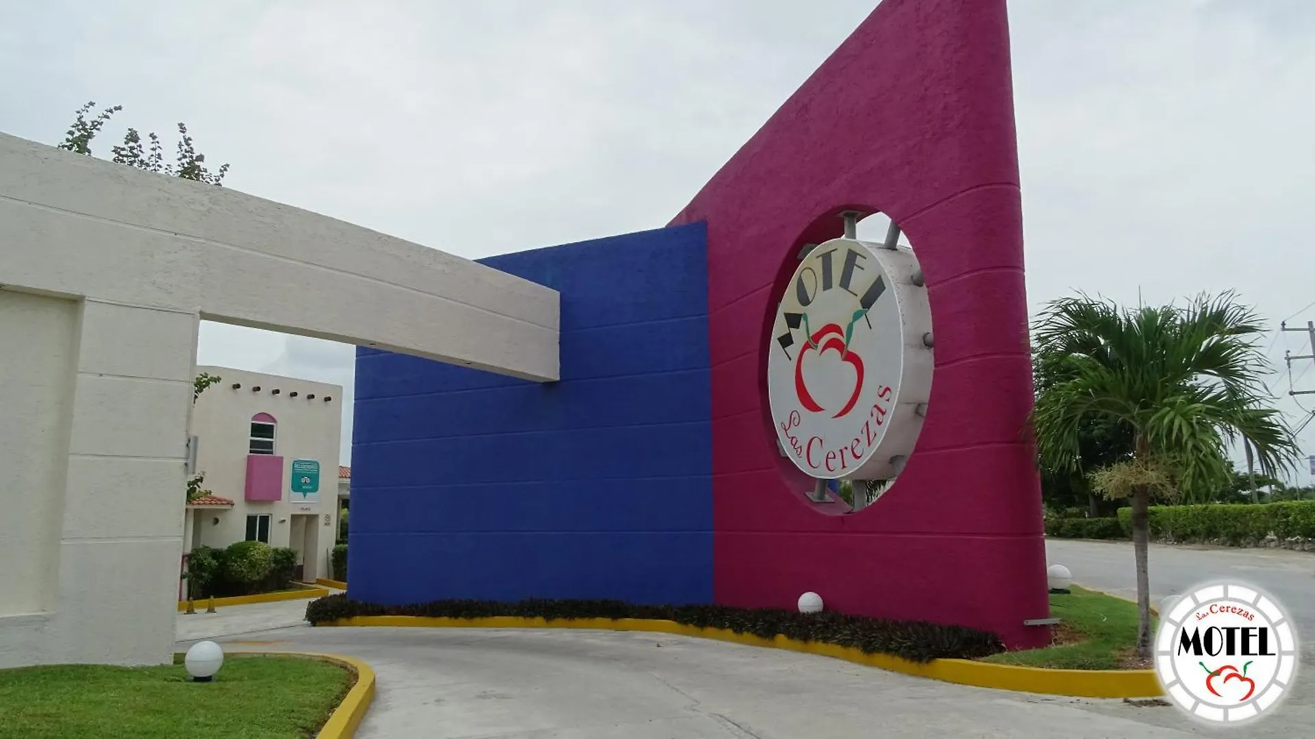 Motel Las Cerezas Cancun